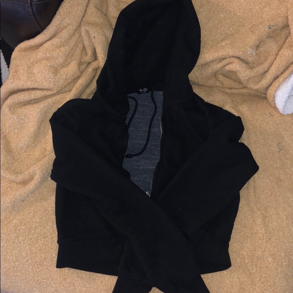 Brandy Melville Cropped Hoodie